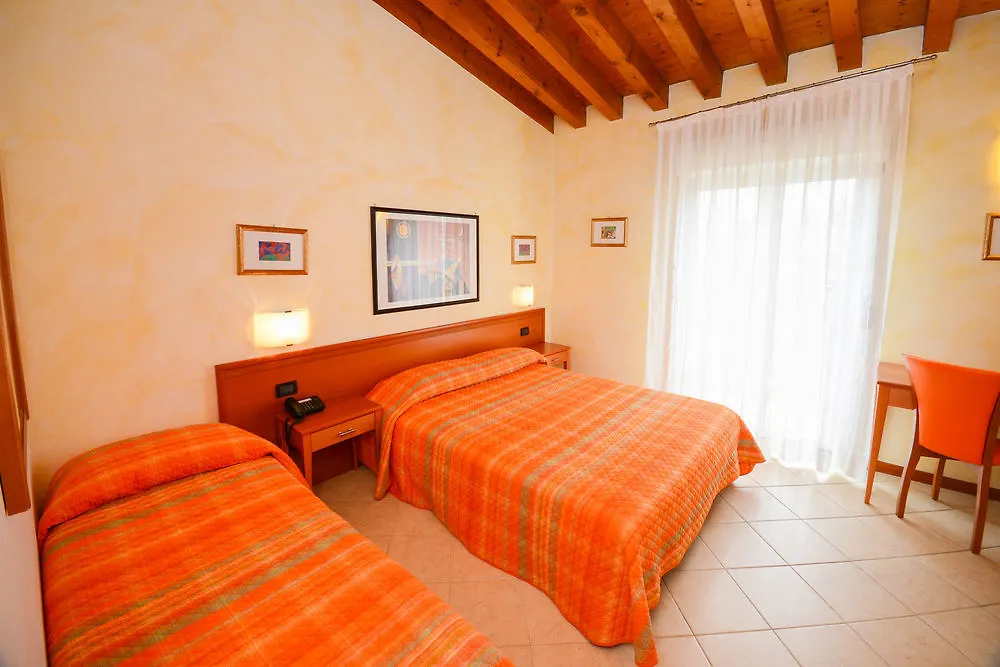 Hotel Palazzo Del Garda & Spa Desenzano del Garda